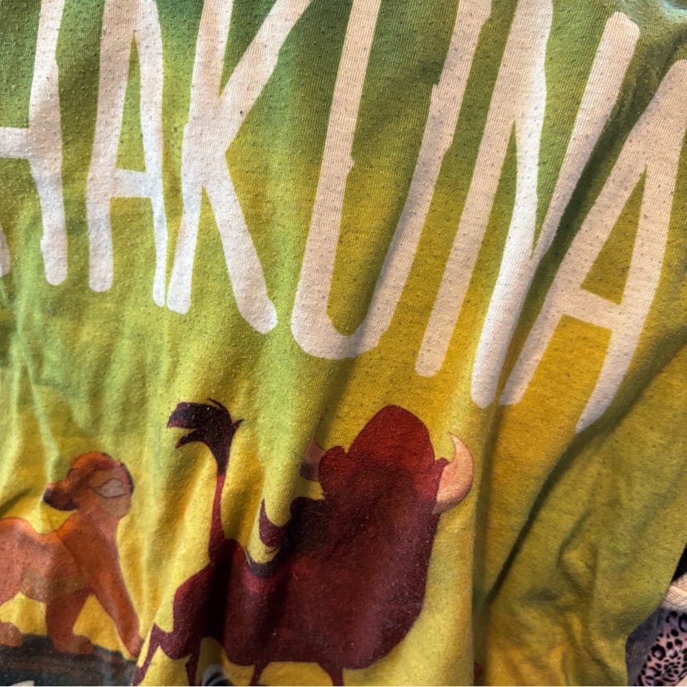 Disney tank top shirt size medium - Picture 5 of 5
